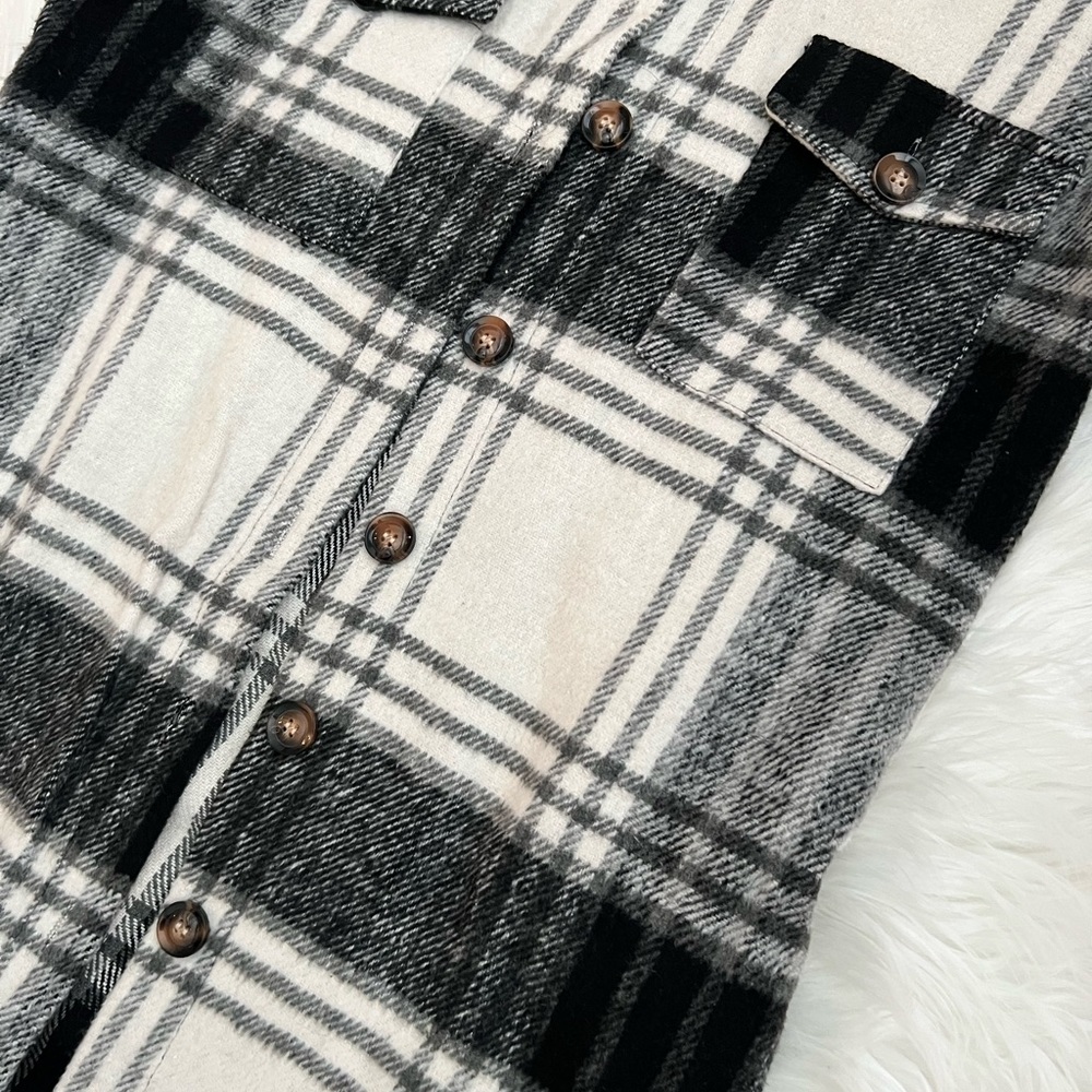 Long Shacket - image 4